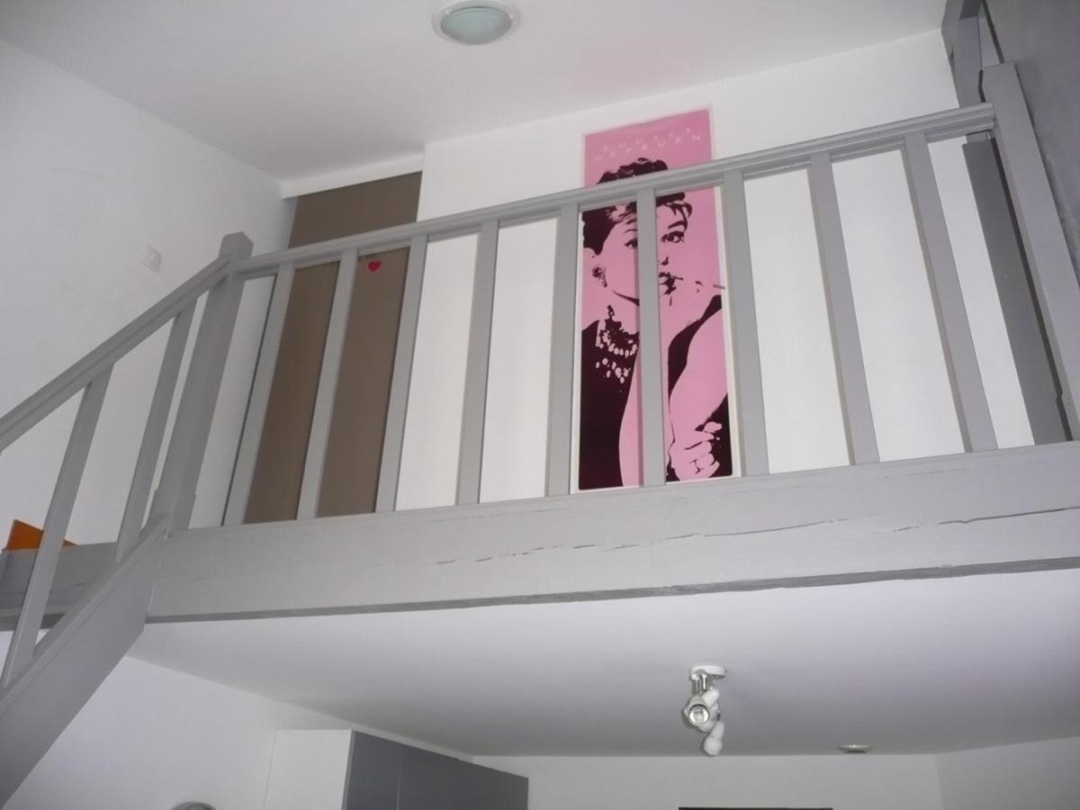 Appartement T3 Tout Confort En Duplex A 20Mn A Pied Du Centre-Ville Avec Tv Et Wifi La Rochelle  Bagian luar foto